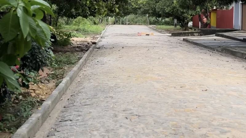 Comunidade do Projeto Casulo comemora pavimentação na zona sul de Teresina