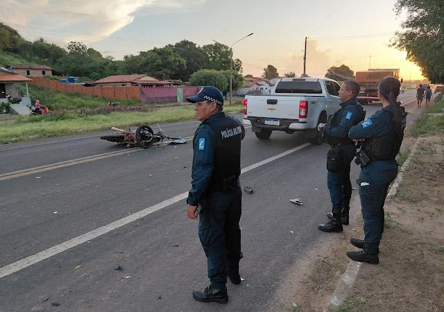 Motociclista morre após colisão frontal com Fiorino na BR-343 em Buriti dos Lopes