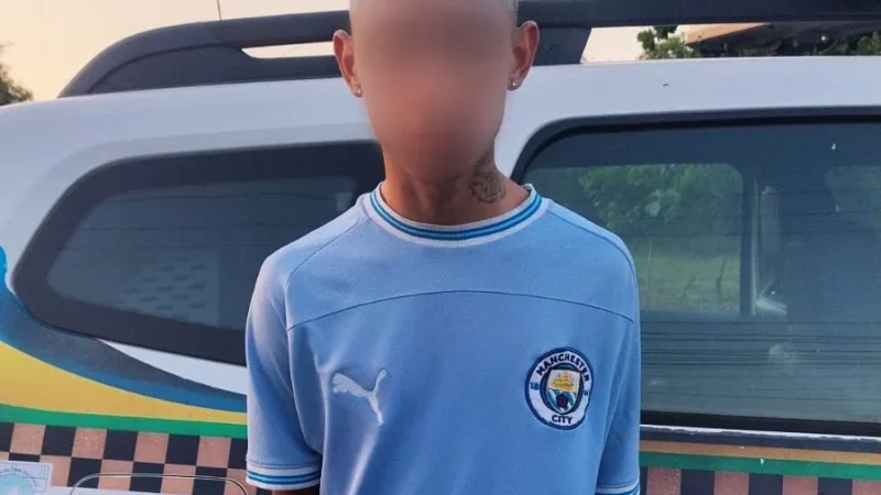 PM cumpre mandado de prisão contra jovem durante patrulhamento na Pedra do Sal, em Parnaíba