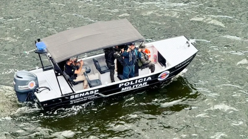 Nova embarcação reforça policiamento marítimo e fluvial no litoral do Piauí